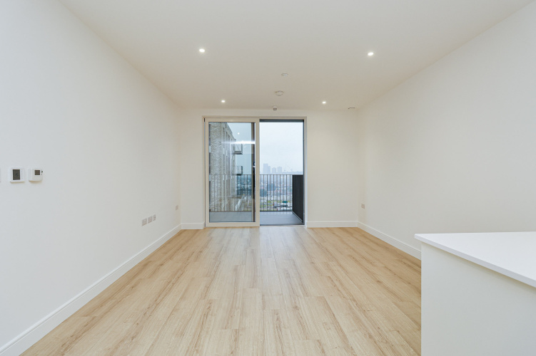 1  bedroom flat to rent in Quay Walk, Grand Union, HA0-image 7