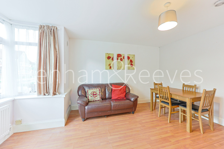 2  bedrooms flat to rent in Eton Avenue, Wembley, HA0-image 12