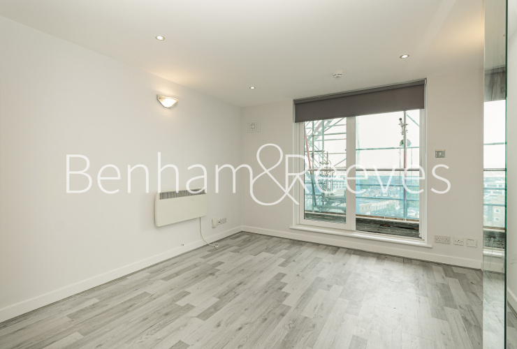 2  bedrooms flat to rent in Lyon Road, Harrow, HA1-image 7
