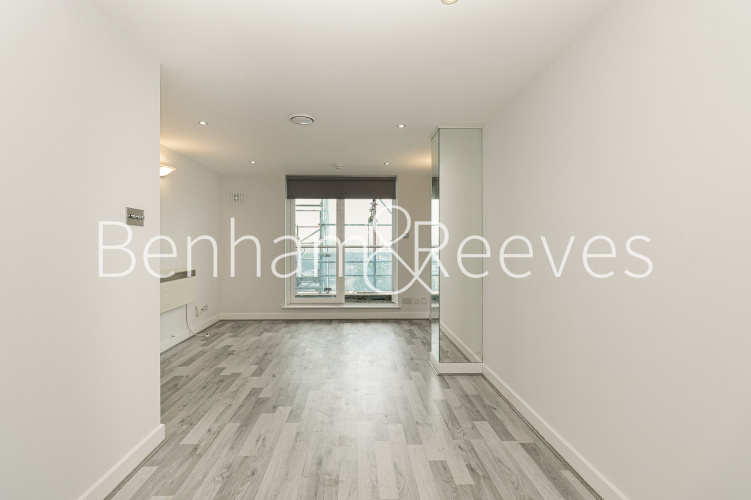 2  bedrooms flat to rent in Lyon Road, Harrow, HA1-image 13