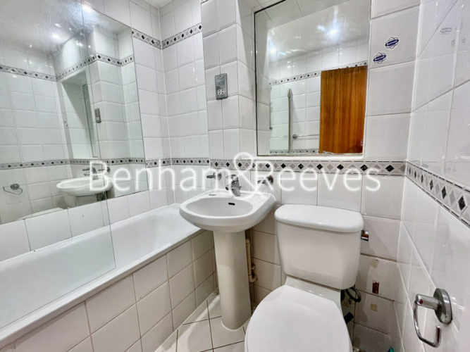 2  bedrooms flat to rent in Lyon Road, Harrow, HA1-image 5