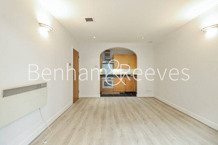 2  bedrooms flat to rent in Lyon Road, Harrow, HA1-image 10
