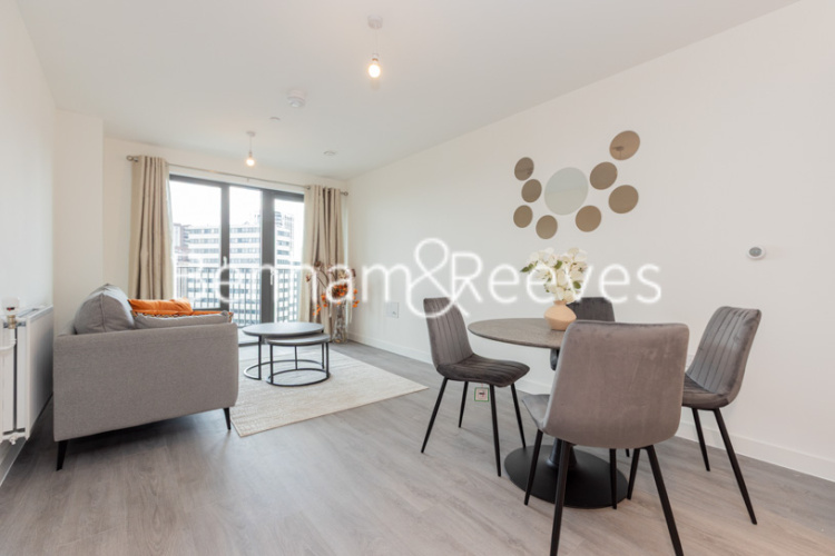 1  bedroom flat to rent in Brook Avenue, Wembley Park, HA9-image 8