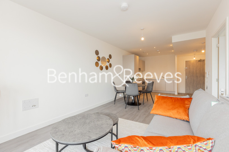 1  bedroom flat to rent in Brook Avenue, Wembley Park, HA9-image 10