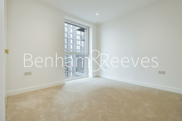 2  bedrooms flat to rent in Quay Walk, Grand Union, Wembley, HA0-image 11