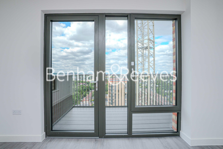 1  bedroom flat to rent in Brook Avenue, Wembley Park, HA9-image 16