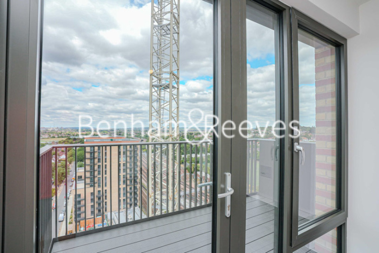 1  bedroom flat to rent in Brook Avenue, Wembley Park, HA9-image 17