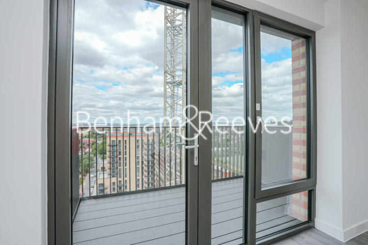 1  bedroom flat to rent in Brook Avenue, Wembley Park, HA9-image 21