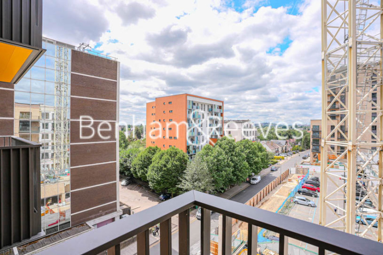 1  bedroom flat to rent in Brook Avenue, Wembley Park, HA9-image 16