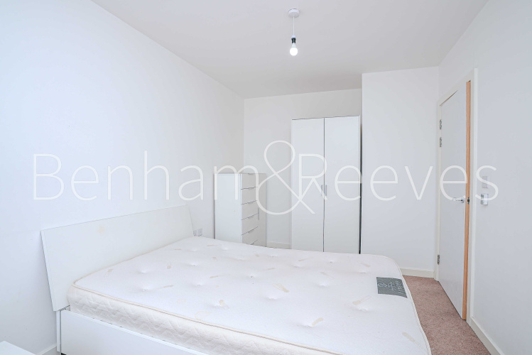 1  bedroom flat to rent in Olympic Way, Wembley, HA9-image 3