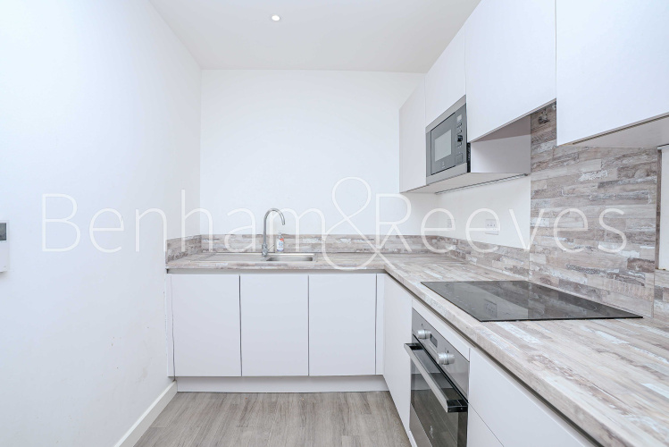 1  bedroom flat to rent in Olympic Way, Wembley, HA9-image 8
