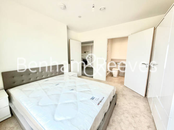 2  bedrooms flat to rent in Brook Avenue, Wembley Park, HA9-image 10