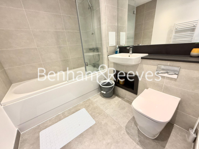 2  bedrooms flat to rent in Donovan Way, Harrow, HA1-image 4