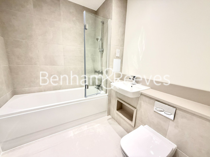 2  bedrooms flat to rent in Brook Avenue, Wembley Park, HA9-image 6