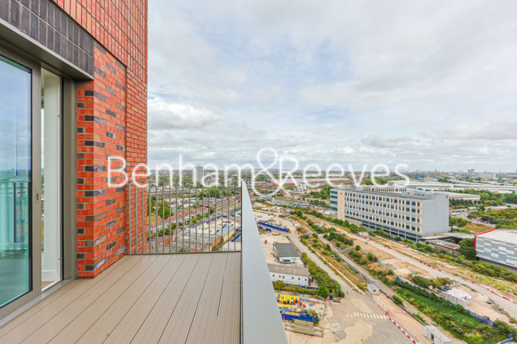 2  bedrooms flat to rent in Quay Walk, Wembley, HA0-image 10