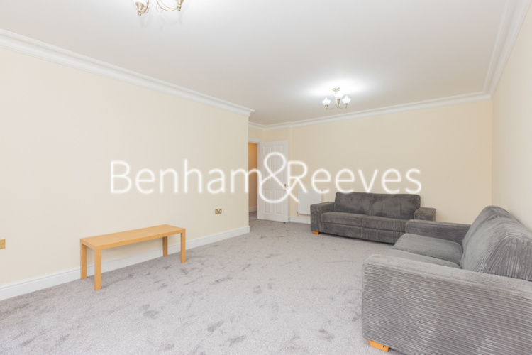 3  bedrooms flat to rent in Eastbury Avenue, Northwood, HA6-image 14