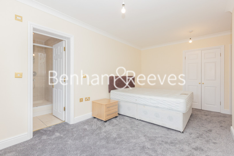 3  bedrooms flat to rent in Eastbury Avenue, Northwood, HA6-image 15