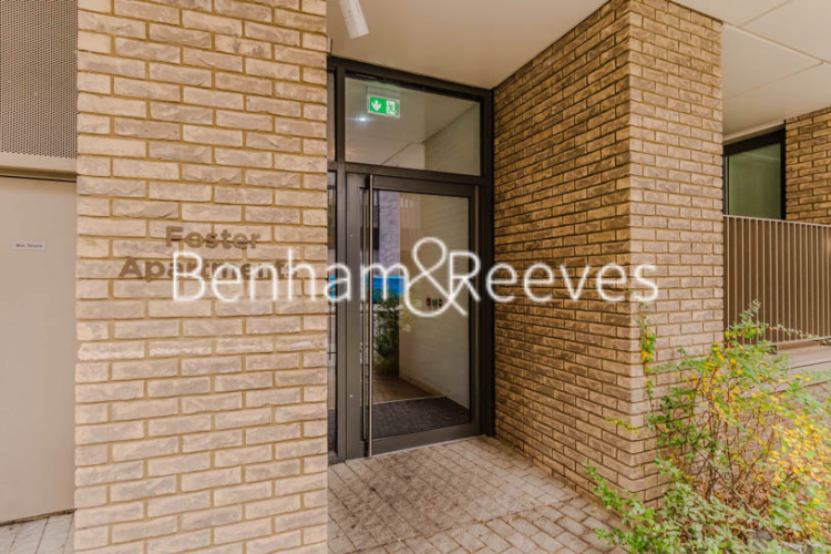 1  bedroom flat to rent in North End Road, Wembley, HA9-image 14