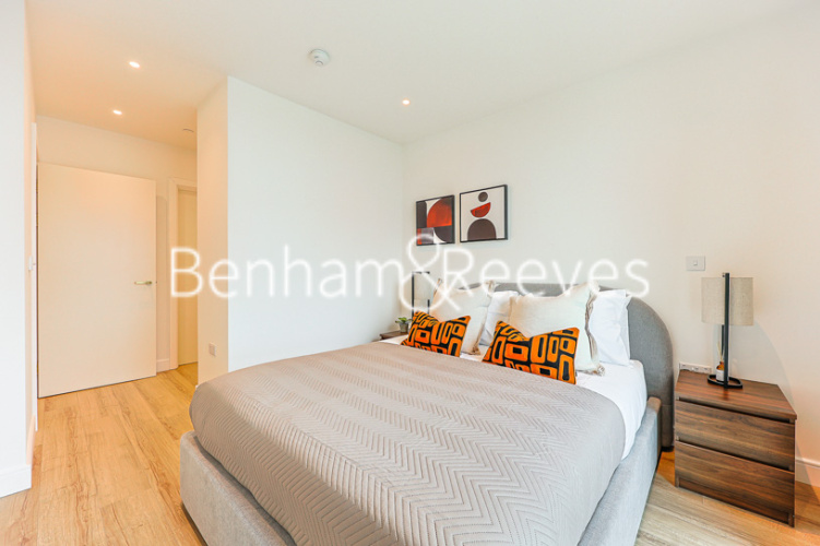 2  bedrooms flat to rent in Quay Walk, Grand Union, HA0-image 14