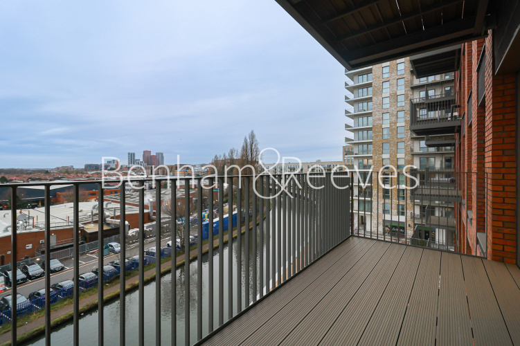 3  bedrooms flat to rent in Quay Walk, Wembley, HA0-image 5