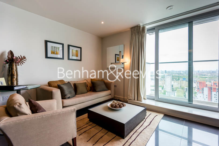 Studio flat to rent in Pan Peninsula Square, Canary Wharf, E14-image 8