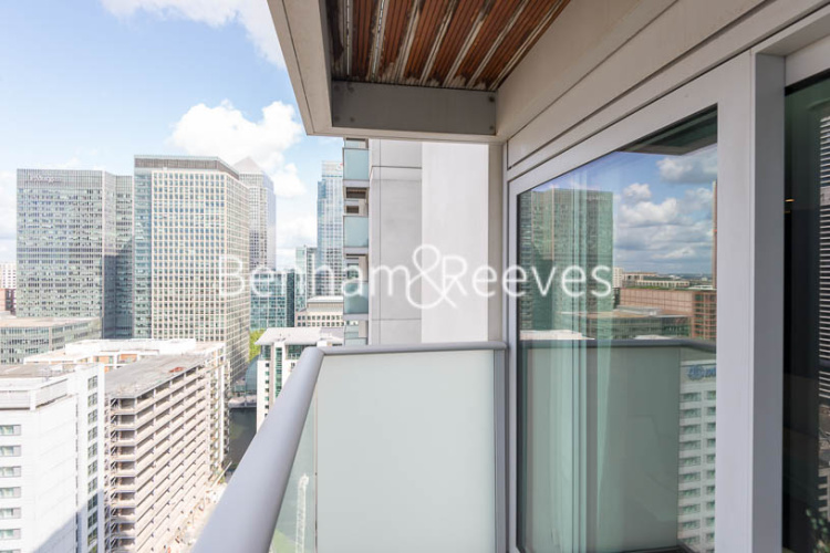 Studio flat to rent in Pan Peninsula West, Canary Wharf, E14-image 6