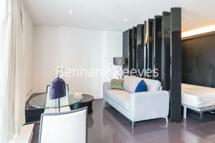 Studio flat to rent in Pan Peninsula West, Canary Wharf, E14-image 14