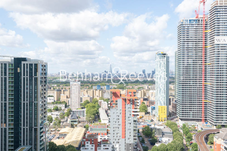 Studio flat to rent in Pan Peninsula West, Canary Wharf, E14-image 16