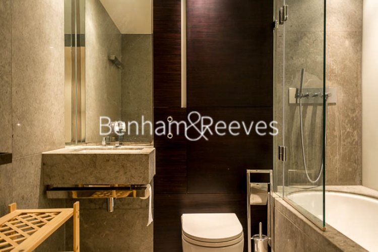 2 bedrooms flat to rent in Pan Peninsula Square, Canary Wharf, E14-image 4