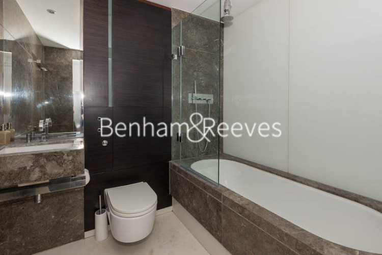 1 bedroom(s) flat to rent in Pan Peninsula West Tower, Canary Wharf, E14-image 4