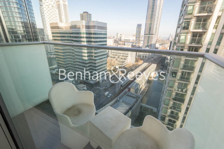 1  bedroom flat to rent in Pan Peninsula West Tower, Canary Wharf, E14-image 5