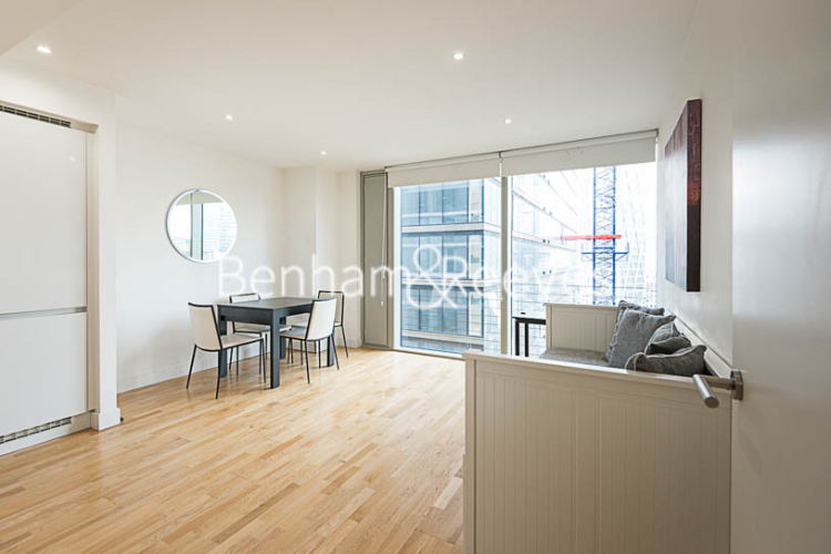 1 bedroom flat to rent in Marsh Wall, Canary Wharf, E14-image 7