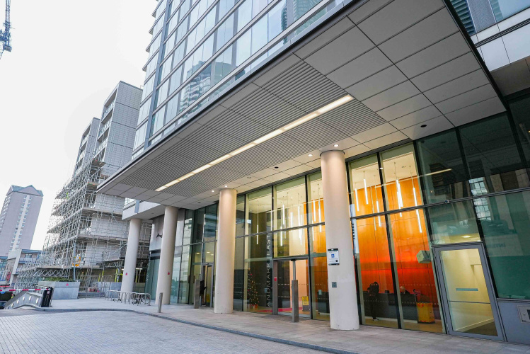2  bedrooms flat to rent in Landmark east tower, Marsh wall, E14-image 7