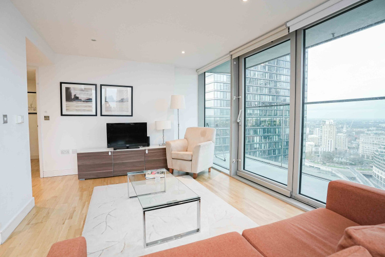 2  bedrooms flat to rent in Landmark east tower, Marsh wall, E14-image 15