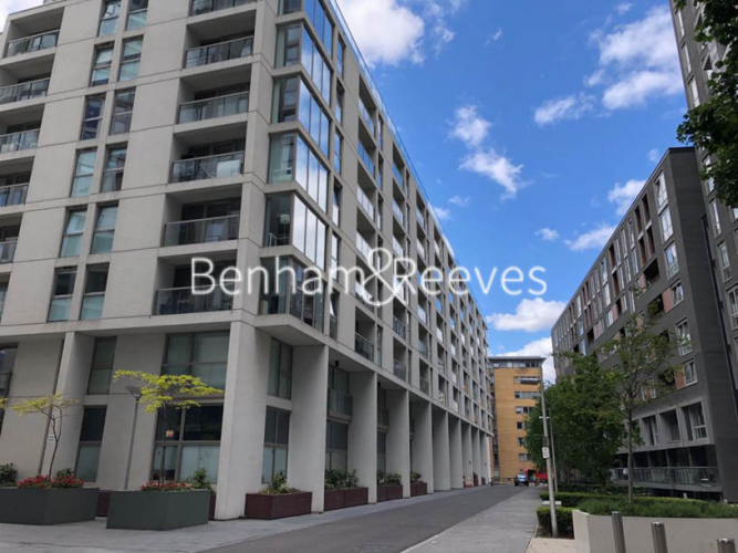 1 bedroom(s) flat to rent in Lanterns Way, Canary Wharf, E14-image 5