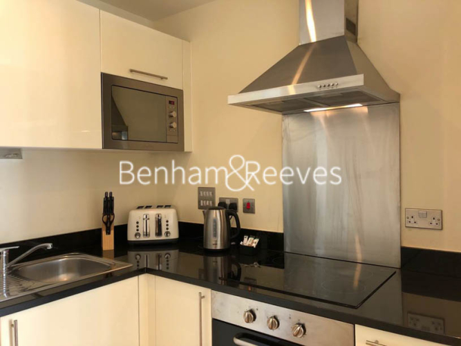 1  bedroom flat to rent in Lanterns Way, Canary Wharf, E14-image 7
