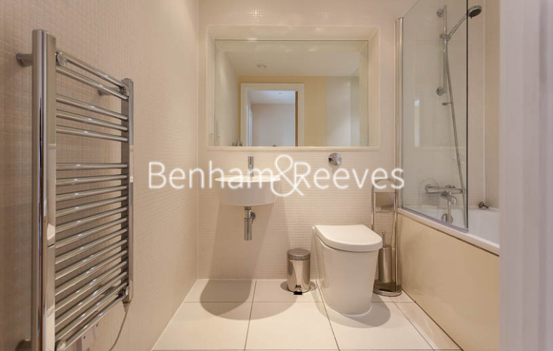 1  bedroom flat to rent in Denison House, Lanterns Way, E14-image 4