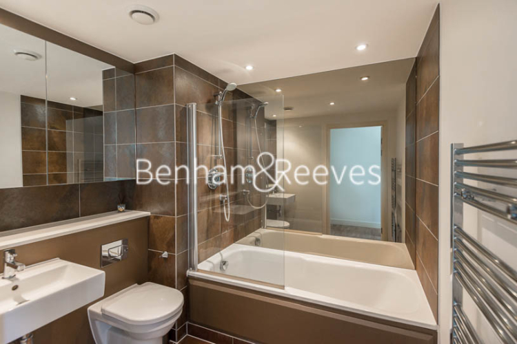 2 bedrooms flat to rent in Landmark East, Marsh Wall, E14-image 6