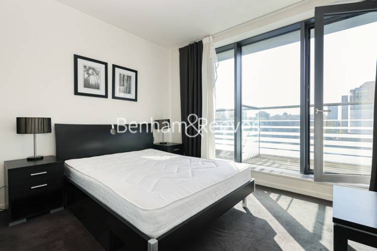 1  bedroom flat to rent in Baltimore Wharf, Oakland Quay, E14-image 10