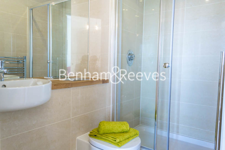 2 bedrooms flat to rent in Aqua Vista Square, Canary Wharf, E3-image 4