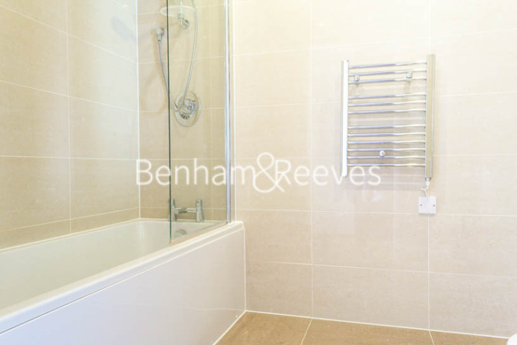 2 bedrooms flat to rent in Aqua Vista Square, Canary Wharf, E3-image 8