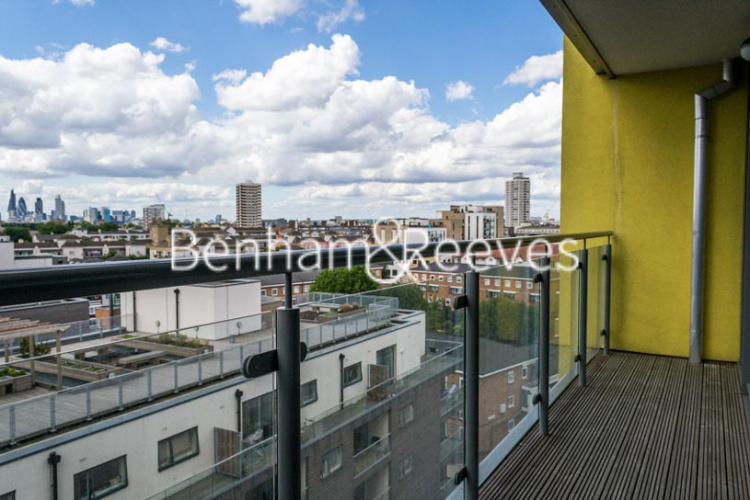 1 bedroom flat to rent in Craig Tower, Aqua Vista Square, E3-image 5