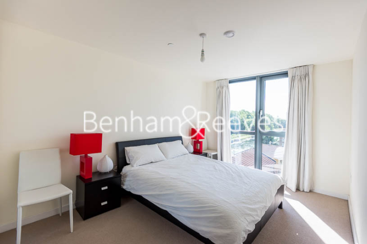 1 bedroom(s) flat to rent in Matchmakers, Homerton, E9-image 3