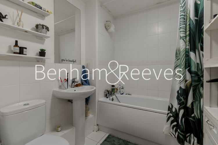2  bedrooms flat to rent in Wallwood Street, Canary Wharf, E14-image 11