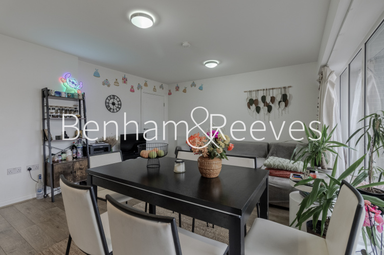 2  bedrooms flat to rent in Wallwood Street, Canary Wharf, E14-image 15