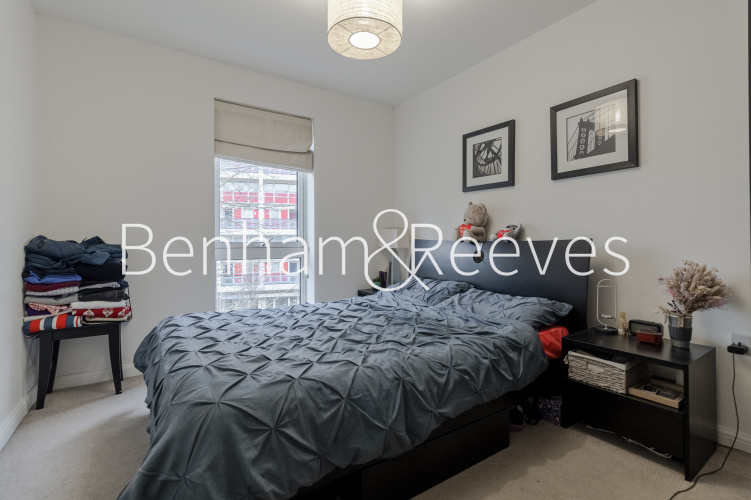 2  bedrooms flat to rent in Wallwood Street, Canary Wharf, E14-image 16