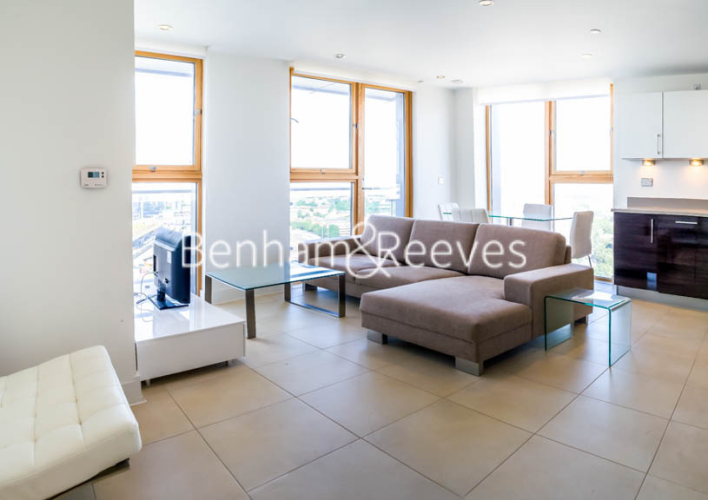2 bedrooms flat to rent in Province Square, Canary Wharf, E14-image 1