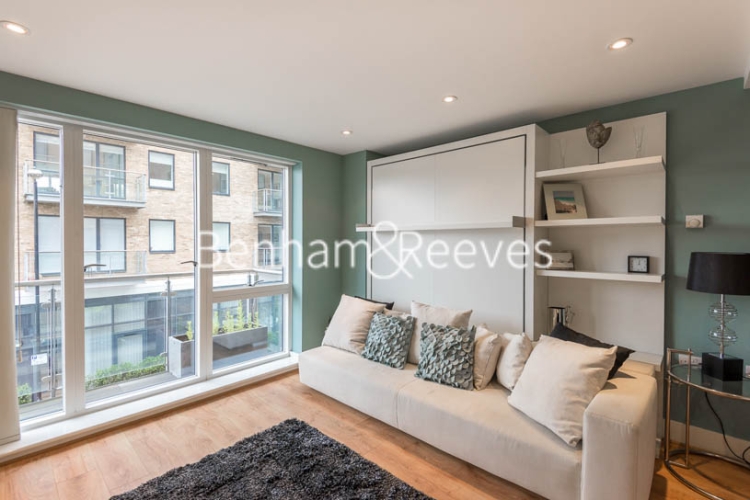 Studio flat to rent in Caspian Wharf, Yeo Street, E3-image 1