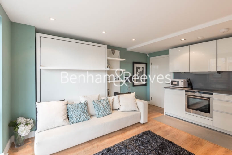 Studio flat to rent in Caspian Wharf, Yeo Street, E3-image 2