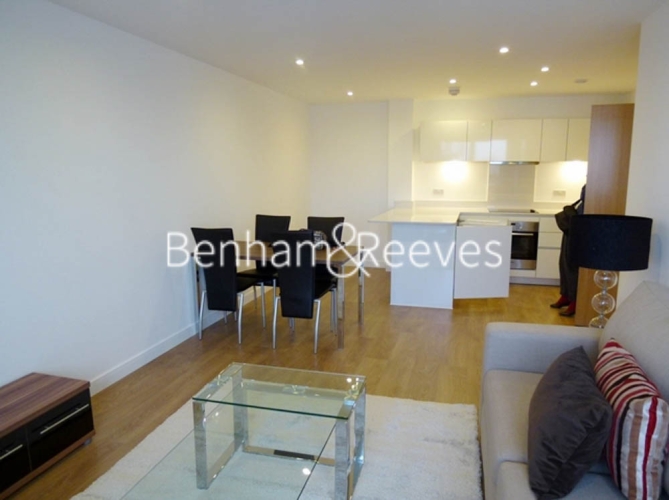 2 bedrooms flat to rent in Seven Sea Gardens, Canary Wharf, E3-image 2